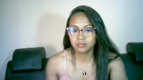 prettysexy3601 online show from April 7, 6:36 am