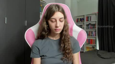 Snapshot of prettysomething chatting on April 11, 7:56 am Sophie next stream will be at Monday i will wait you guys online show from April 11, 7:56 am