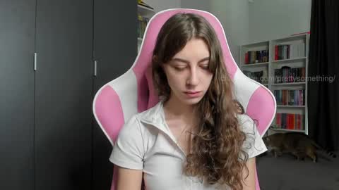 Snapshot of prettysomething chatting on April 12, 5:56 am Sophie next stream will be at Monday i will wait you guys online show from April 12, 5:56 am