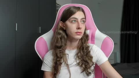 Snapshot of prettysomething chatting on April 25, 2:14 pm Sophie next stream will be at Monday i will wait you guys online show from April 25, 2:14 pm