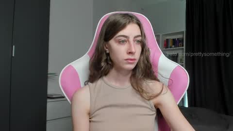 Snapshot of prettysomething chatting on May 7, 6:08 am Sophie next stream will be at Monday i will wait you guys online show from May 7, 6:08 am
