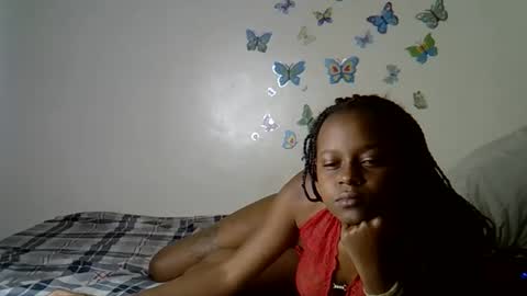 prettytess online show from May 23, 11:58 am
