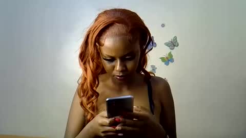 prettytess online show from June 3, 7:08 pm