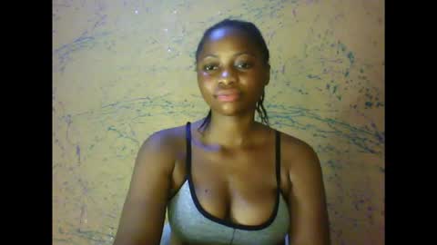 prettyxxpac online show from February 20, 12:18 am