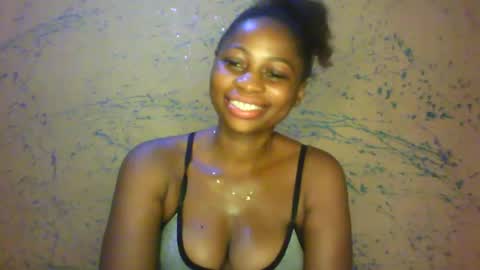 prettyxxpac online show from March 8, 12:30 am