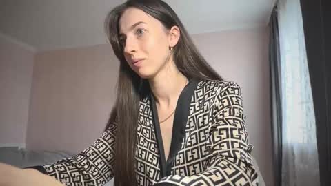 prettyyy_angel online show from October 7, 12:13 pm