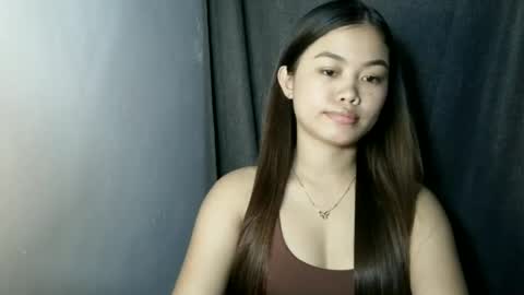 prettyyy_lovelyyy online show from June 17, 11:45 am