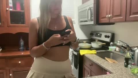 prettyyykittyyy22 online show from November 11, 2:22 am