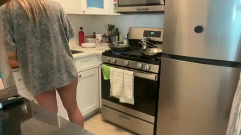 prettyyykittyyy22 online show from June 11, 9:13 pm