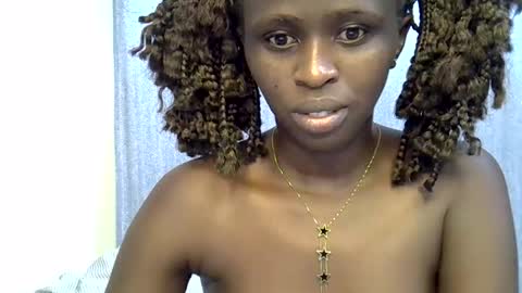 pretysexxy online show from March 23, 5:44 am