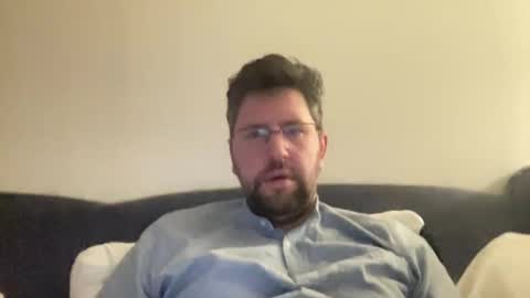 Snapshot of previewh chatting on March 15, 6:03 pm PreviewH online show from March 15, 6:03 pm