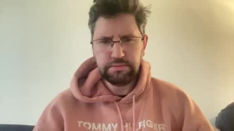 Snapshot of previewh chatting on March 16, 10:41 am PreviewH online show from March 16, 10:41 am