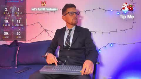 Snapshot of prince1_dark chatting on December 21, 4:19 am Deivid online show from December 21, 4:19 am