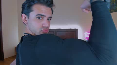 Snapshot of prince_aladdin1 chatting on March 20, 1:38 pm Aladdin online show from March 20, 1:38 pm