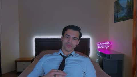 Snapshot of prince_aladdin1 chatting on March 27, 1:44 pm Aladdin online show from March 27, 1:44 pm