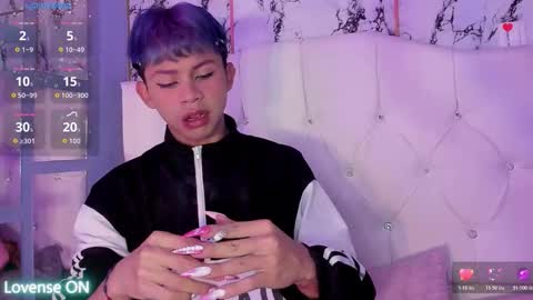 Snapshot of prince_apolo chatting on December 5, 9:00 pm Apolo online show from December 5, 9:00 pm