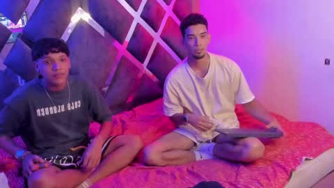 prince_arthur77 online show from December 19, 7:29 pm