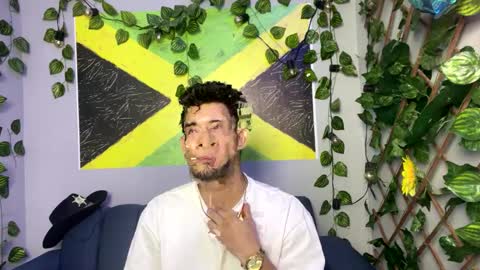 prince_arthur77 online show from October 7, 2:25 pm