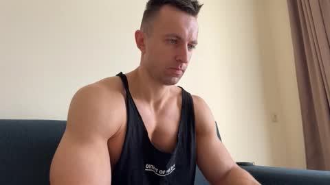 Snapshot of prince_d1ck chatting on November 19, 9:31 am Andy Cumalot online show from November 19, 9:31 am