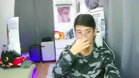 prince_harrison online show from July 27, 7:32 pm