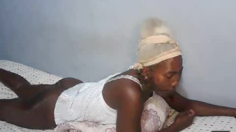 Snapshot of prince_maynard chatting on March 24, 12:15 am prince maynard online show from March 24, 12:15 am