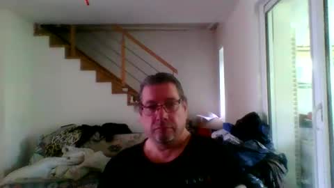 chris online show from June 11, 9:07 am