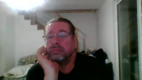 chris online show from June 29, 1:45 am
