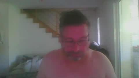 chris online show from July 28, 10:43 am
