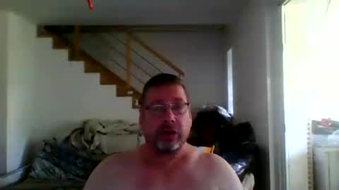 chris online show from July 31, 9:19 am