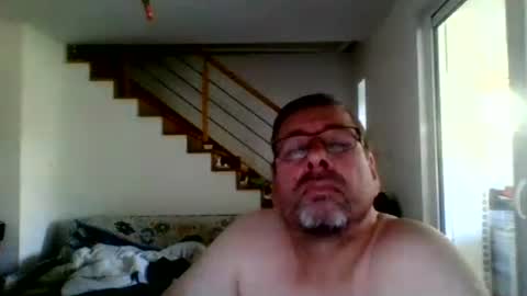 chris online show from August 1, 9:19 am