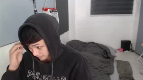 Prince Adrian online show from November 12, 6:19 pm