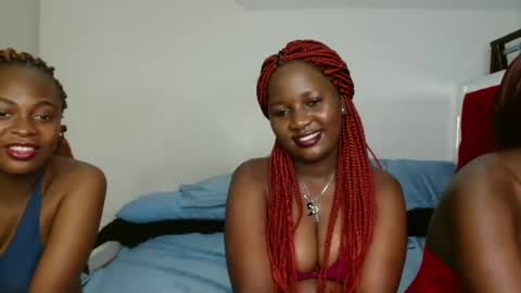 Pretty Mars online show from December 13, 5:43 pm