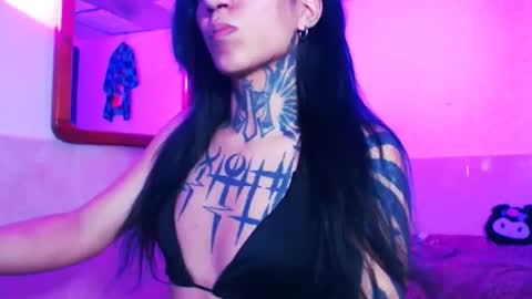 princes_wolf1 online show from December 17, 2:06 am