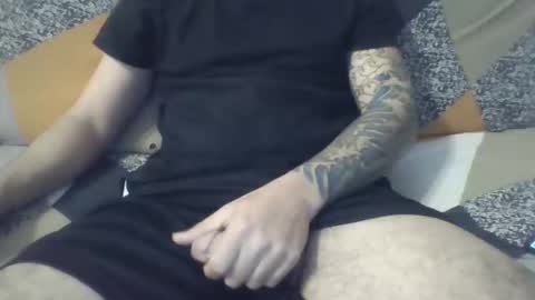 Snapshot of princesofbarione chatting on March 19, 12:42 pm princesofbarione online show from March 19, 12:42 pm