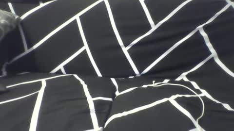 Snapshot of princesofbarione chatting on March 28, 10:09 pm princesofbarione online show from March 28, 10:09 pm