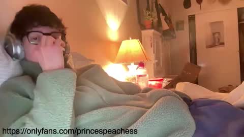 Peaches online show from January 15, 12:26 am