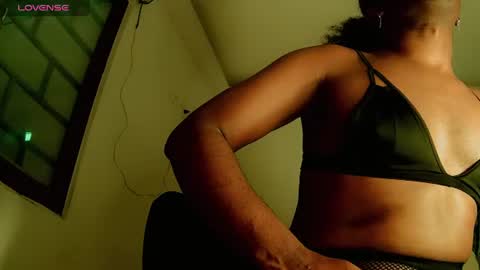 princess_beautifull online show from July 15, 1:05 pm