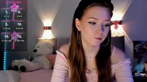 Snapshot of princess_nier chatting on September 21, 7:15 pm Princess Diana online show from September 21, 7:15 pm