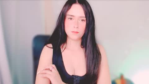 Snapshot of princess_peaach chatting on December 18, 2:39 am ArianaJoliiee online show from December 18, 2:39 am