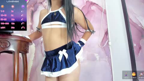 Snapshot of princess_sharon chatting on December 21, 12:49 pm Sharon online show from December 21, 12:49 pm