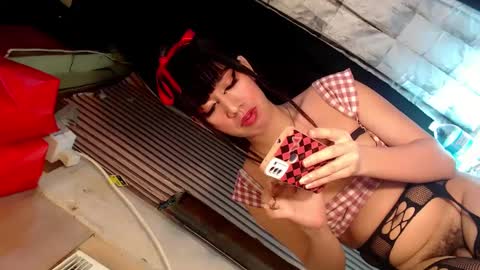  My Love online show from December 14, 9:45 pm