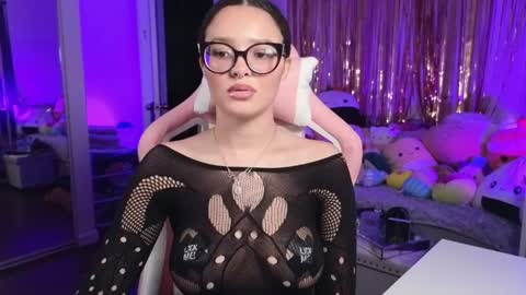Snapshot of princessamberrrxo chatting on April 9, 8:09 am Amber online show from April 9, 8:09 am