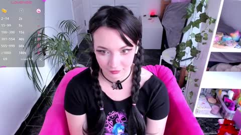 Princess Foxy online show from January 17, 4:15 pm