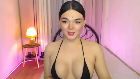 PrincessDONT FORGET TO FOLLOW ME online show from July 18, 9:40 pm
