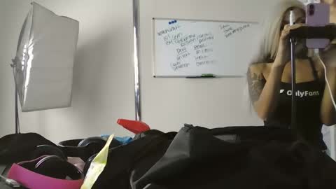 princesskimami online show from October 13, 11:05 pm