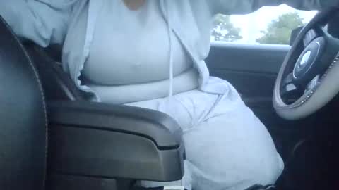 Snapshot of princessprettipussi89 chatting on June 2, 12:34 am princessprettipussi89 online show from June 2, 12:34 am