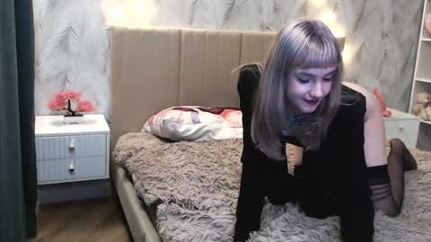 18 y.o online show from December 23, 4:50 pm