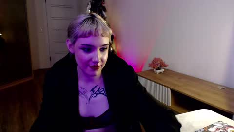 18 y.o online show from February 13, 7:10 pm
