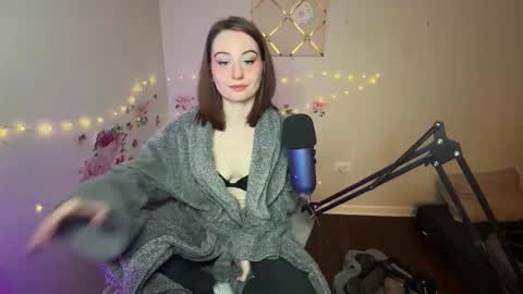 Snapshot of princessstarrxxx chatting on January 9, 3:20 am Starr online show from January 9, 3:20 am