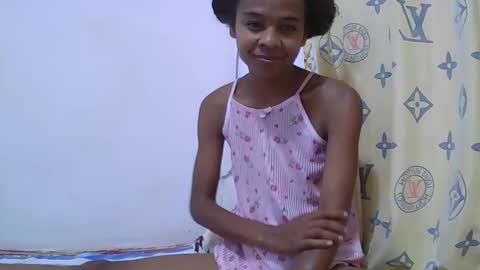 Snapshot of princia2409 chatting on March 18, 11:52 pm princia2409 online show from March 18, 11:52 pm